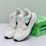 Model Code: 401 – Running Sneaker - Image 4