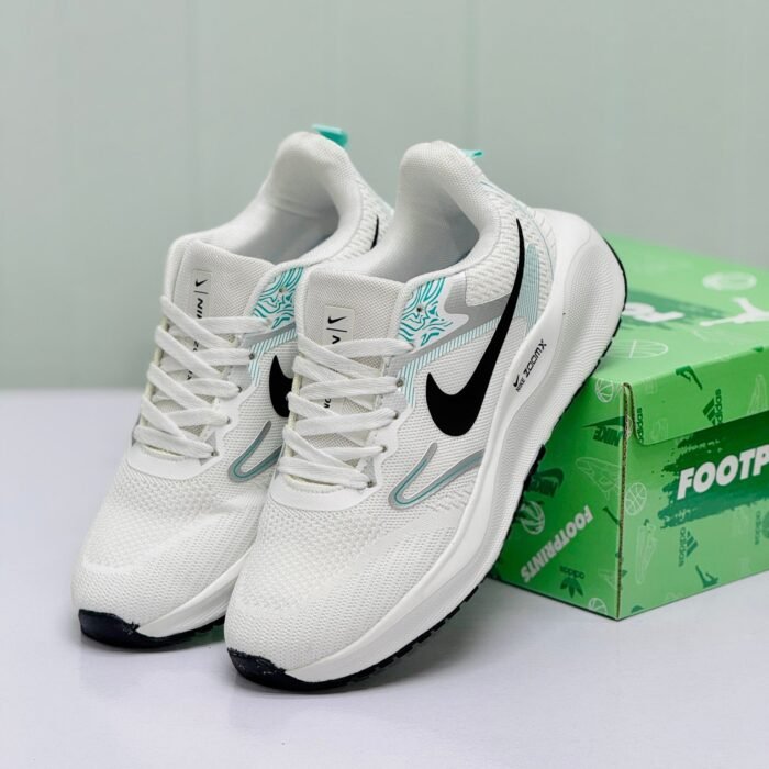 Model Code: 401 – Running Sneaker - Image 4